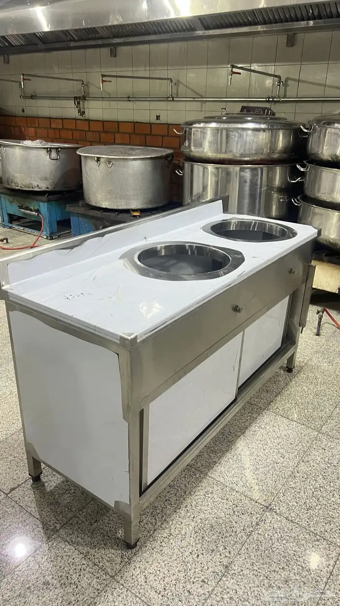 مداخن طاولات رفوف ستيل 10