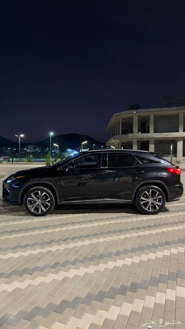 لكزس RX350 2017 نظيف جدا 3