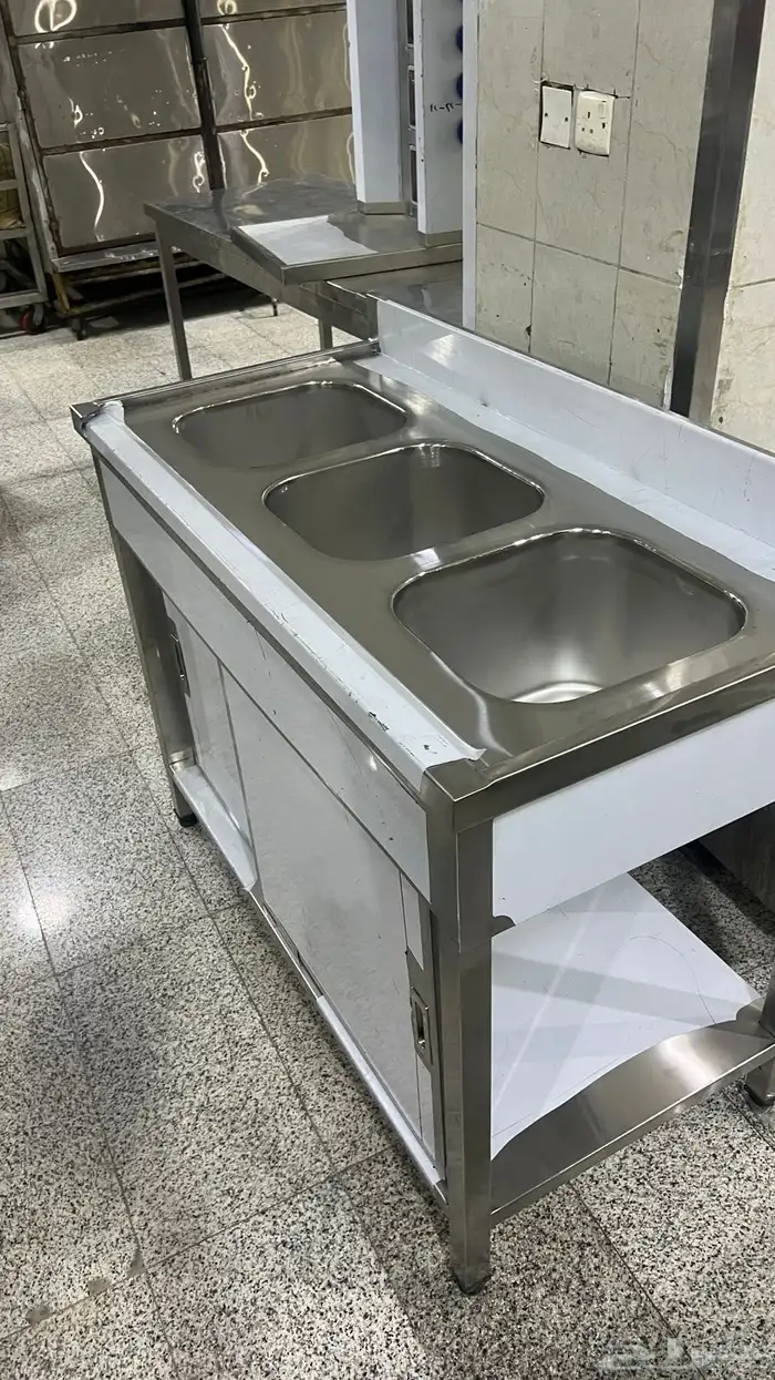 مداخن طاولات رفوف ستيل 8