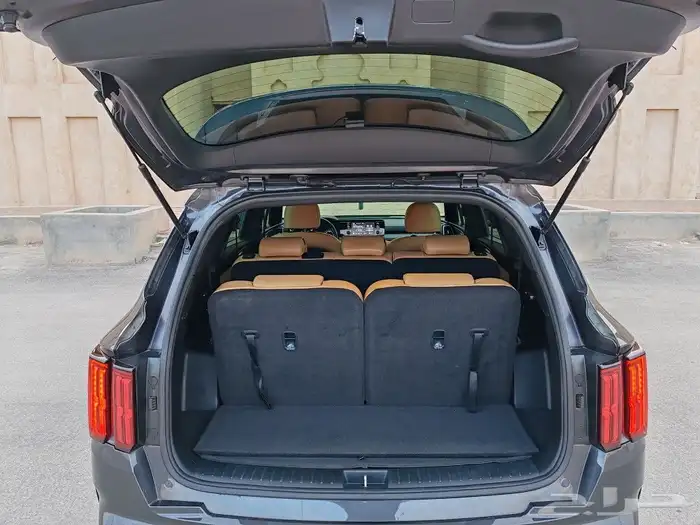 تم البيع سورنتو ديزل 2021 سبع مقاعد الاحساء 25