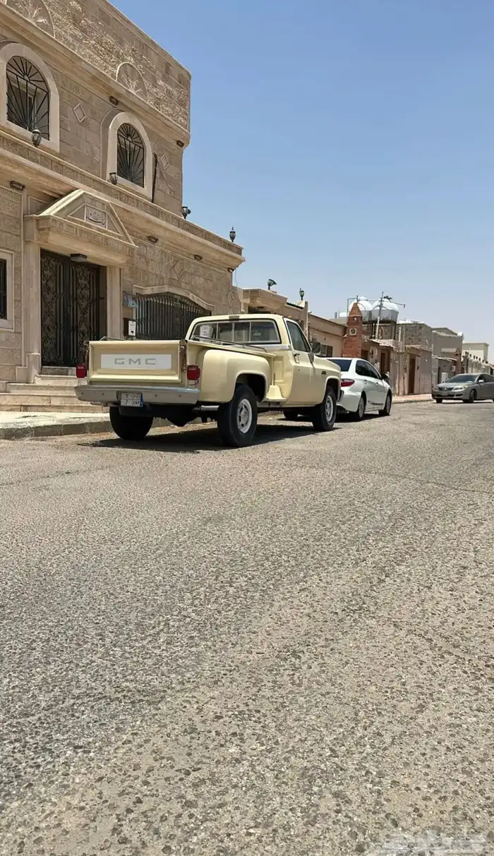 للبيع جمس 81 ثاني مالك 1