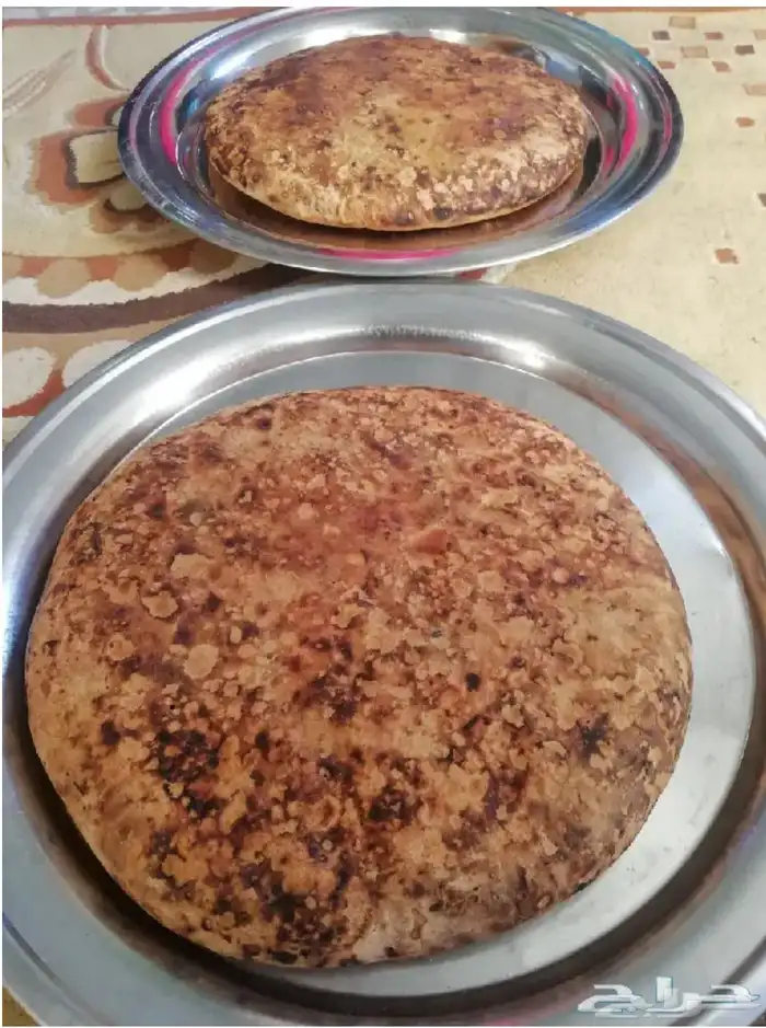 خبز مقنا بالشث على النار 2