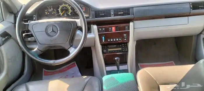 1995 MERCEDES E420-V8 14