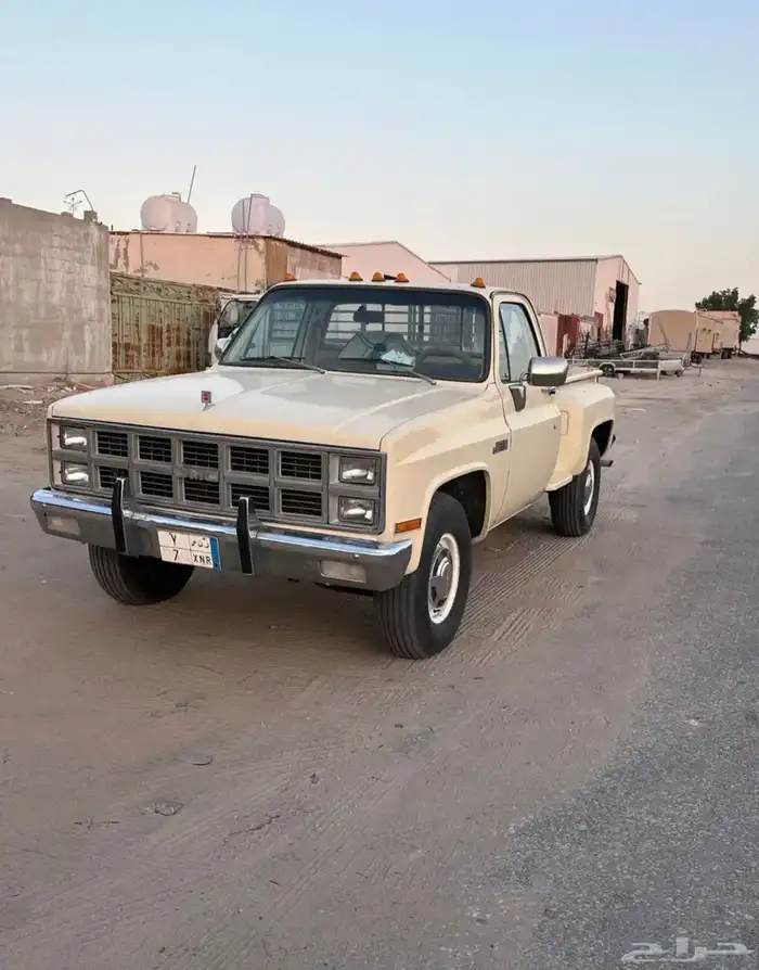 للبيع جمس 81 ثاني مالك 2