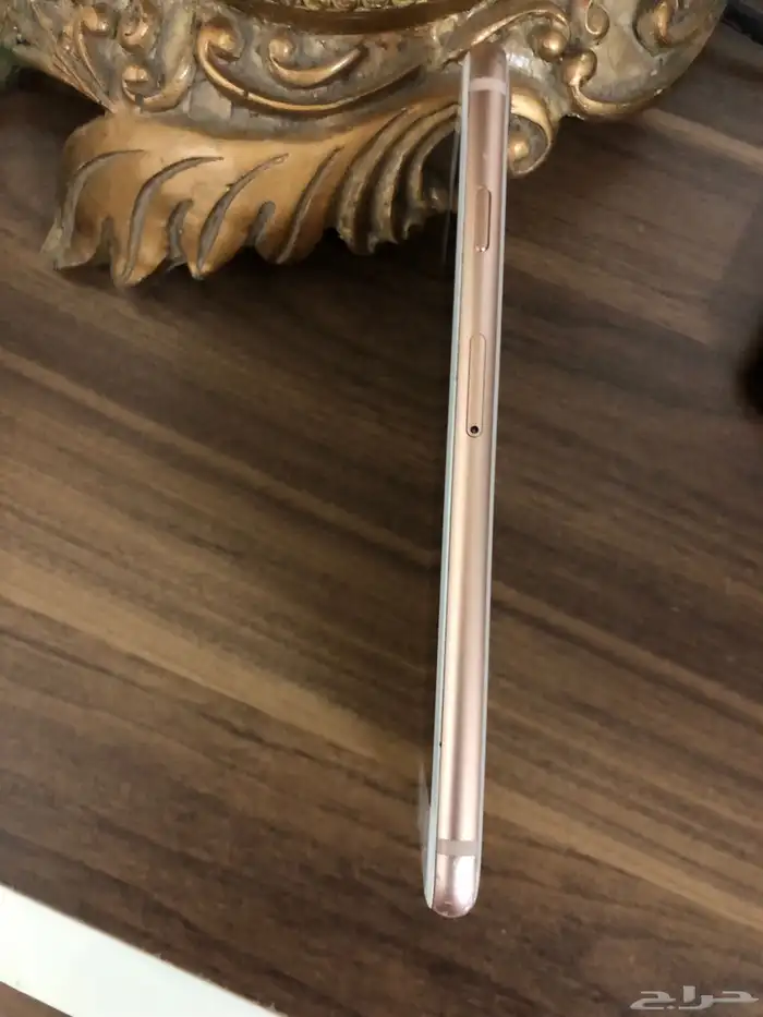 ايفون 8 نظيف وبصمة شغال 64ج 4