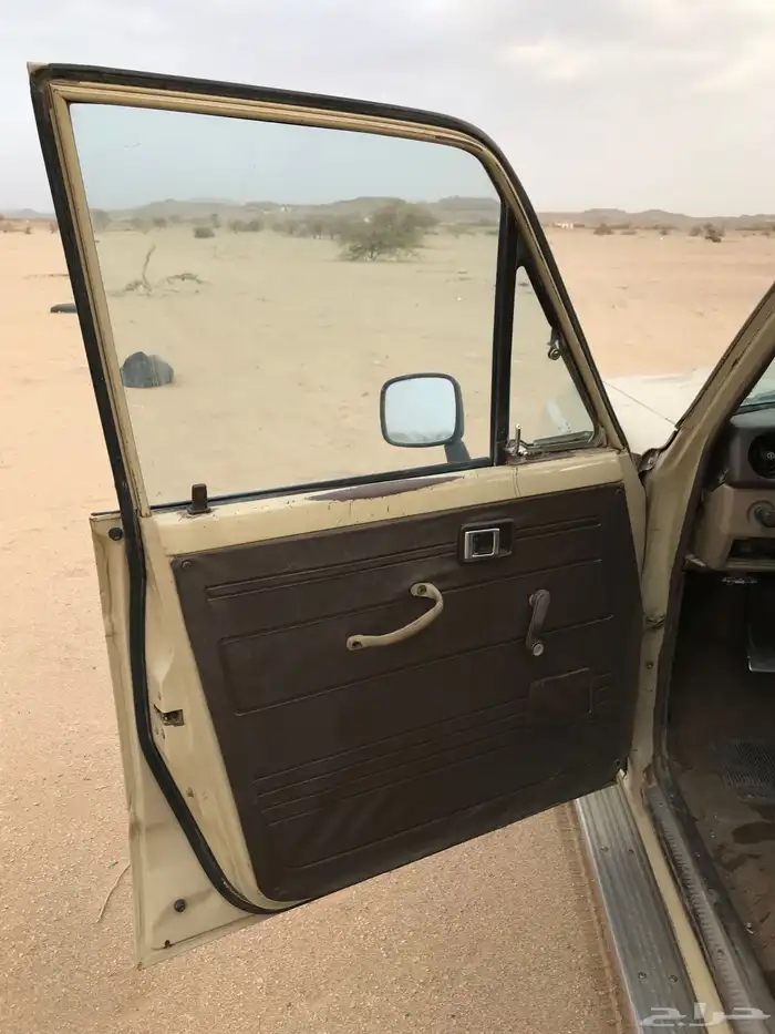 ( تم البيع ) تويوتا لاندكروزر موديل 1984 18