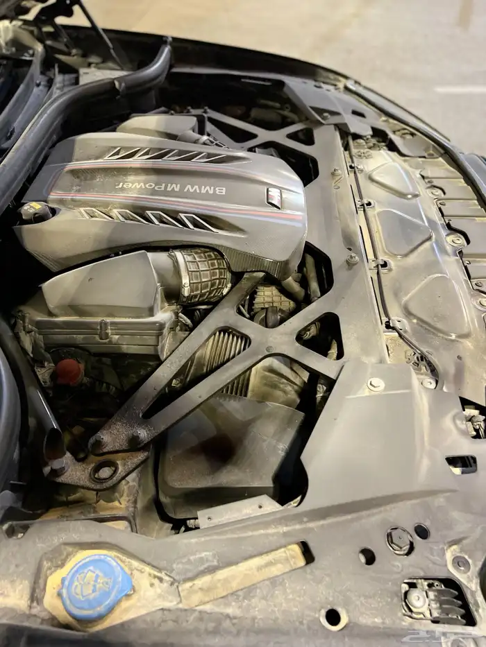 بي ام دبليو X6M كومبتشن 2023 قمة النظافة بحالة الوكالة 54