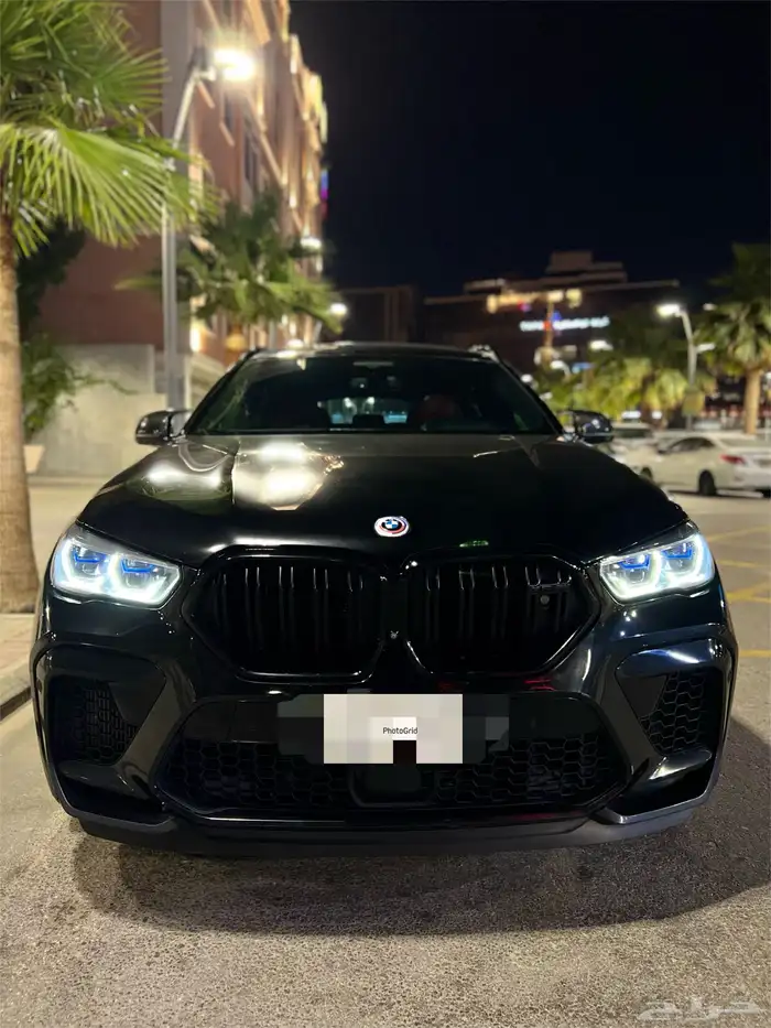 بي ام دبليو X6M كومبتشن 2023 قمة النظافة بحالة الوكالة 16