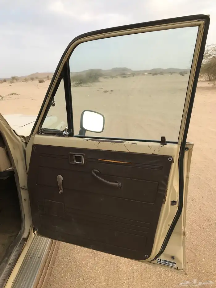 ( تم البيع ) تويوتا لاندكروزر موديل 1984 8