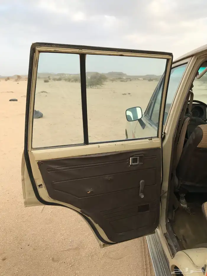 ( تم البيع ) تويوتا لاندكروزر موديل 1984 16