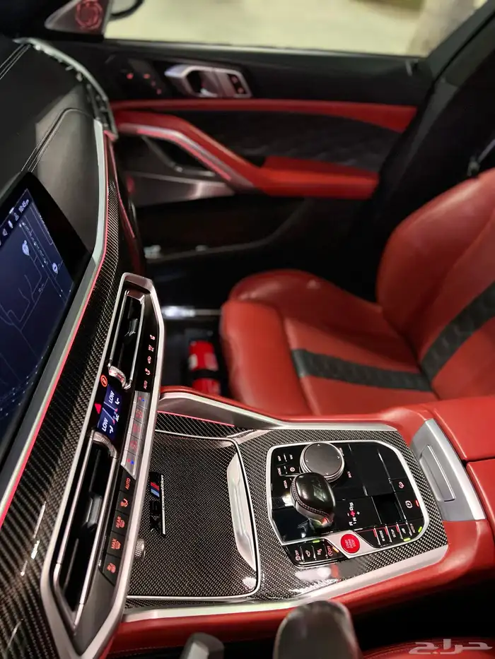 بي ام دبليو X6M كومبتشن 2023 قمة النظافة بحالة الوكالة 25