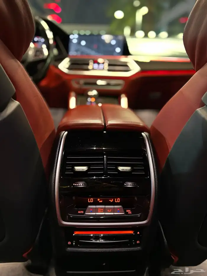 بي ام دبليو X6M كومبتشن 2023 قمة النظافة بحالة الوكالة 33