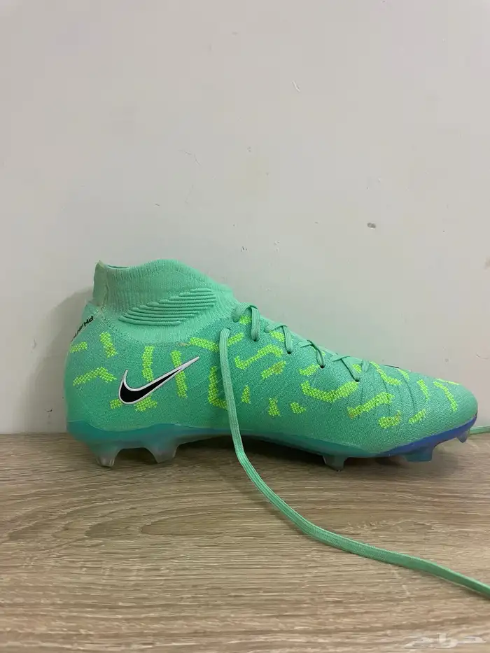 بوت نايك اصلي Nike boots 12