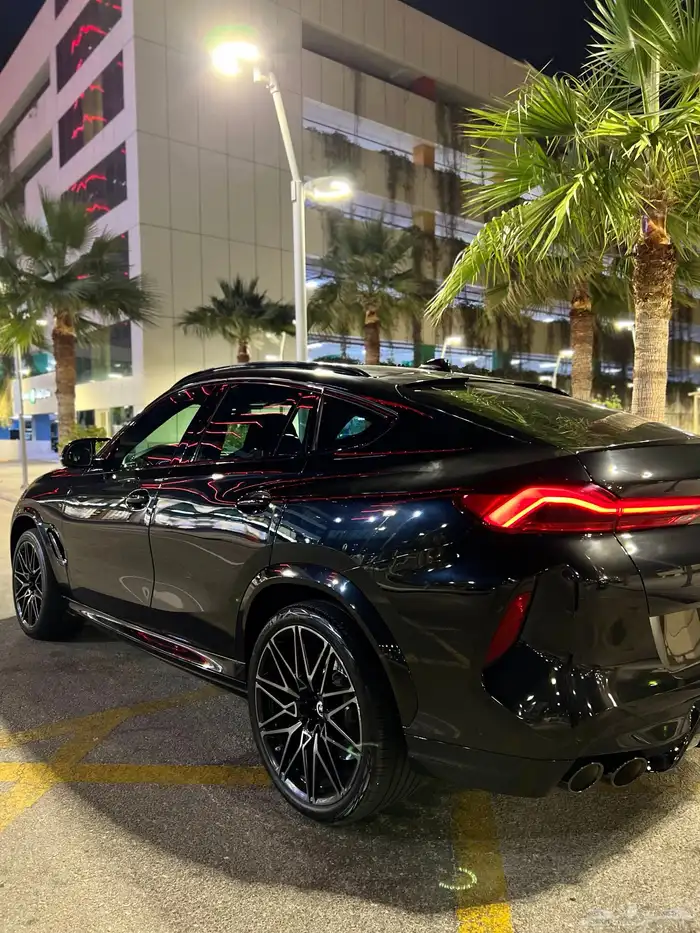 بي ام دبليو X6M كومبتشن 2023 قمة النظافة بحالة الوكالة 5