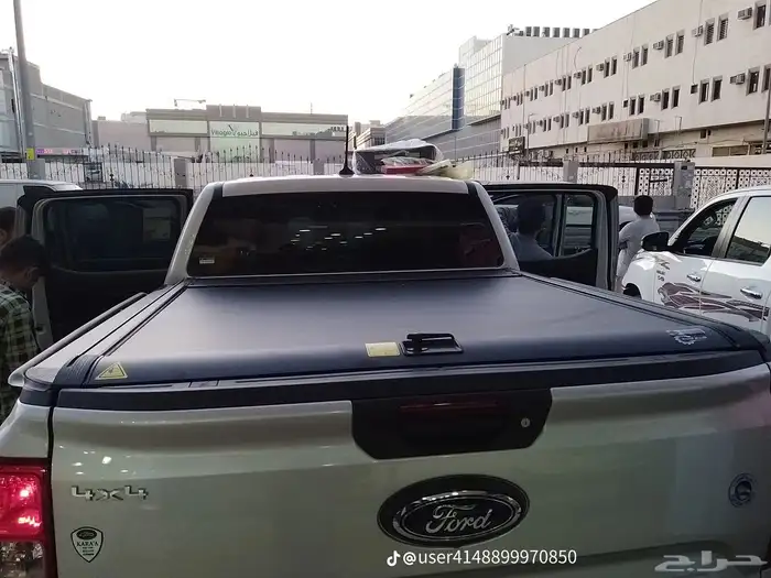 غطاء حوض لجميع أنواع السيارات الونيت 32