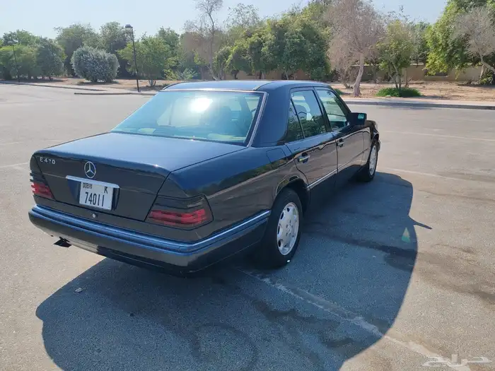 1995 MERCEDES E420-V8 3