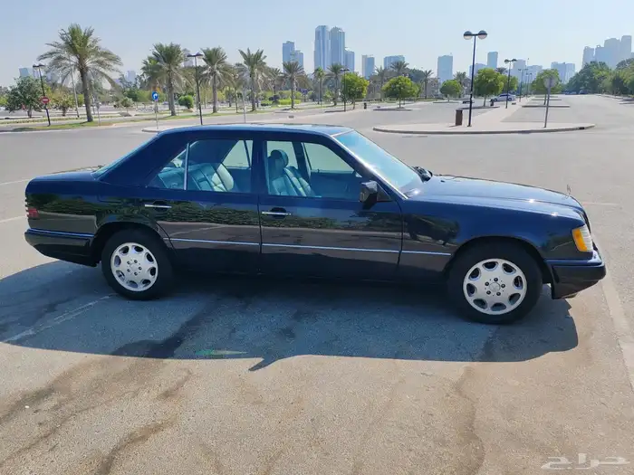1995 MERCEDES E420-V8 1