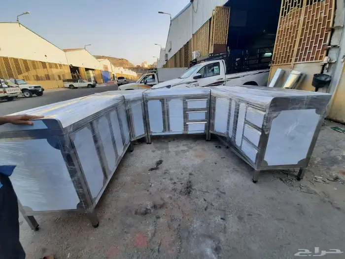 مداخن طاولات رفوف ستيل 24