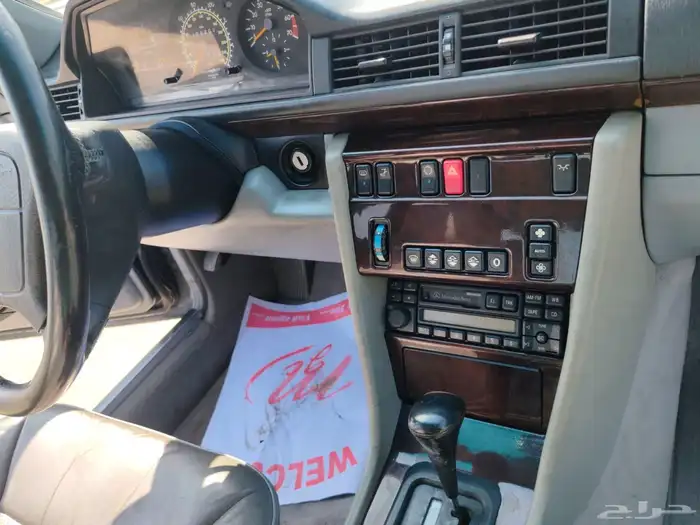 1995 MERCEDES E420-V8 9