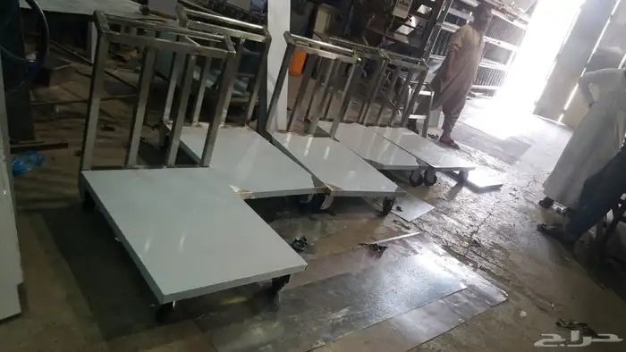 مداخن طاولات رفوف ستيل 29