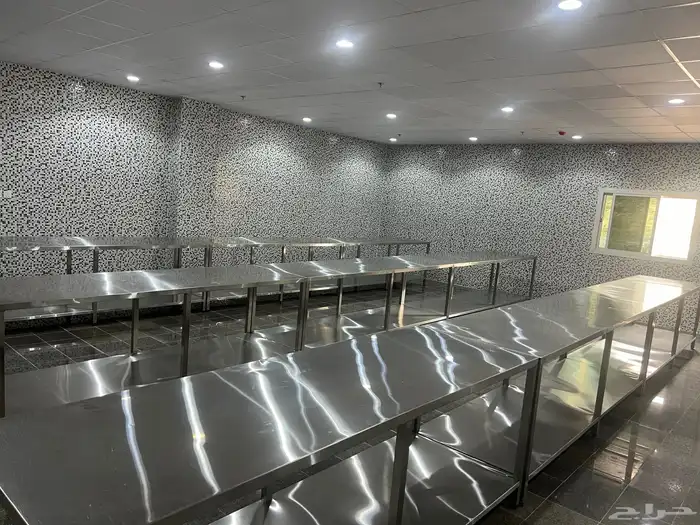 مداخن طاولات رفوف ستيل 5