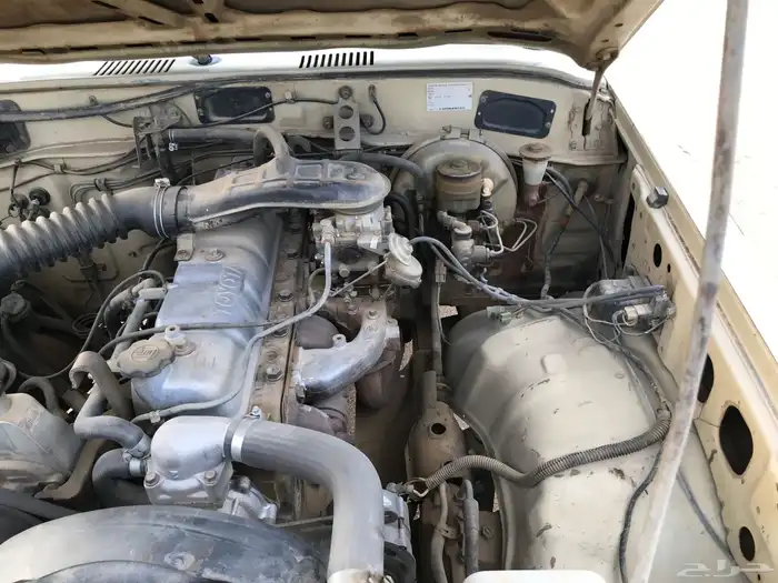 ( تم البيع ) تويوتا لاندكروزر موديل 1984 25