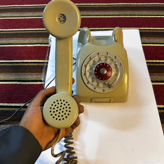 تلفون قديم ( مباع ) 1