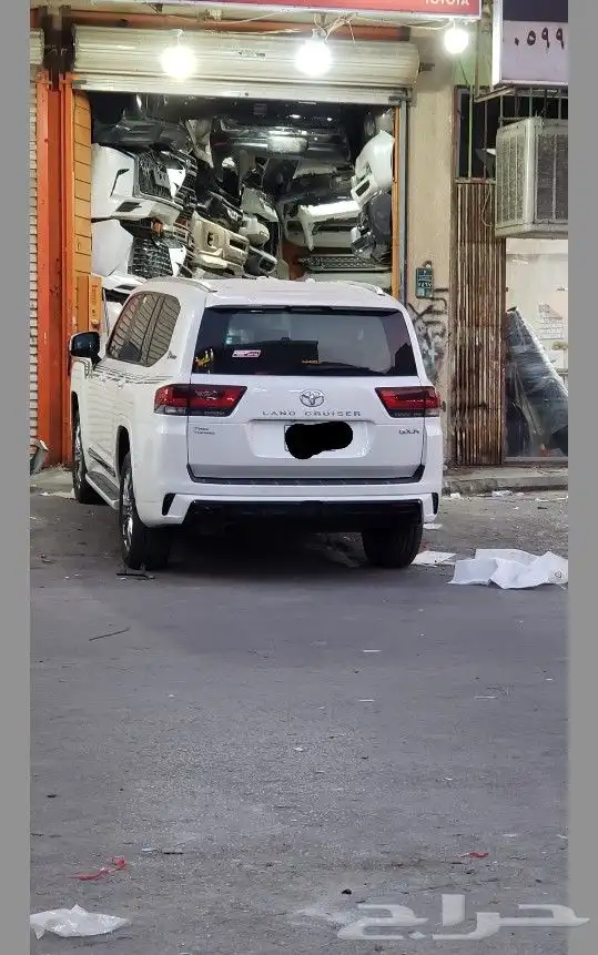 تيوتا جيب لاندكروزر 2024 1