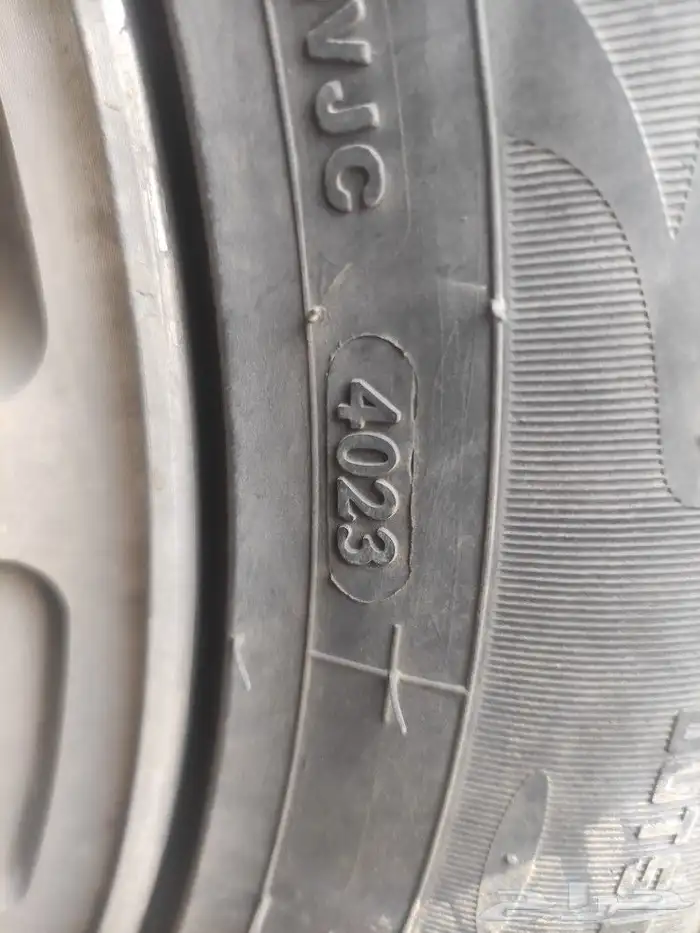 فورد فكتوريا 2010 8