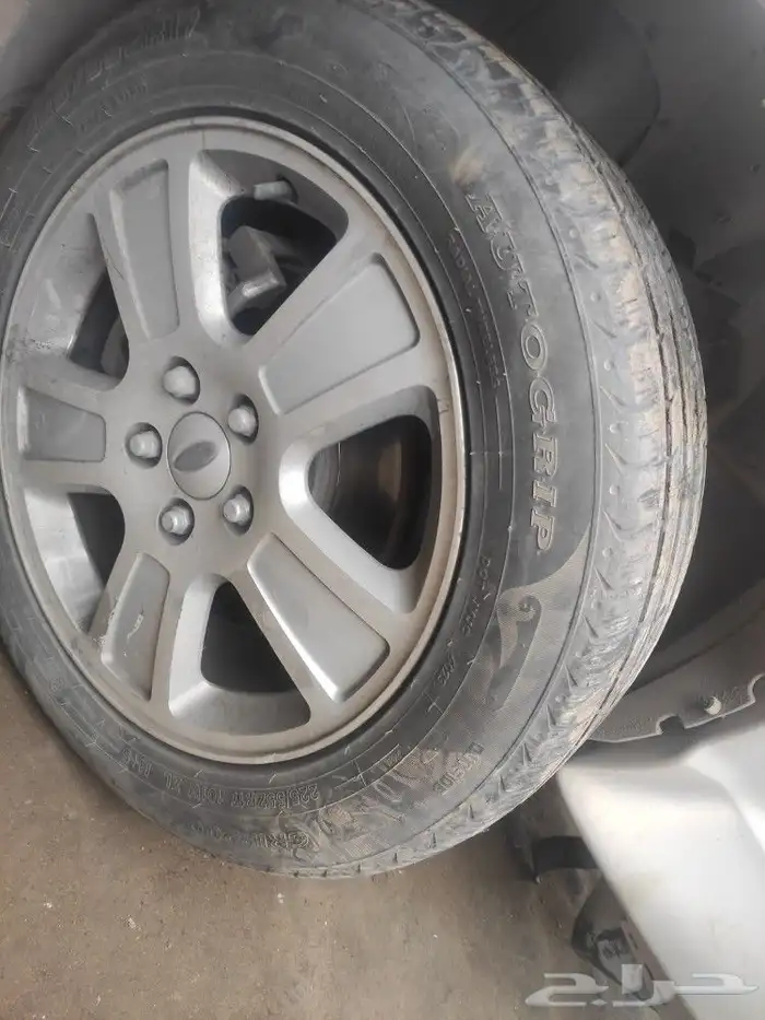 فورد فكتوريا 2010 9