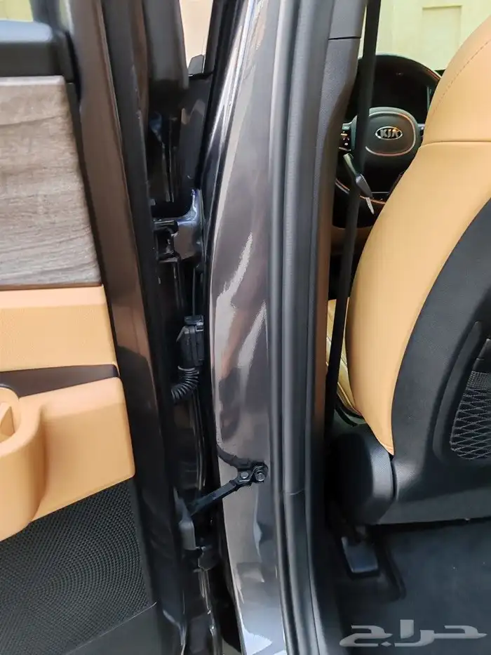 تم البيع سورنتو ديزل 2021 سبع مقاعد الاحساء 45