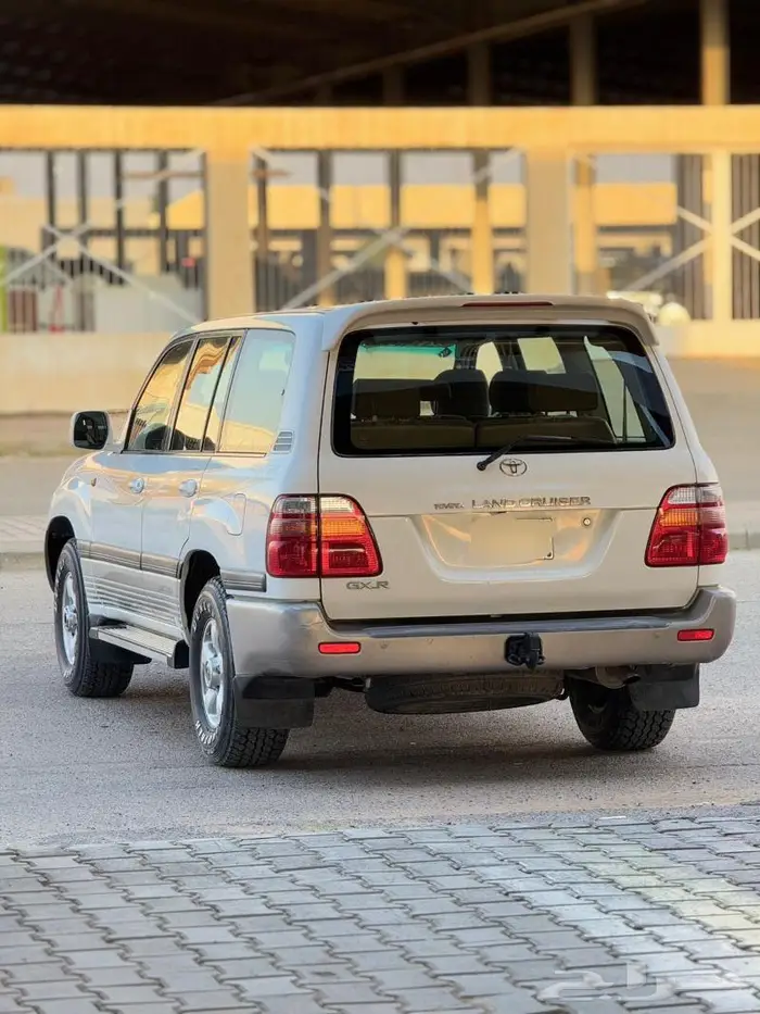 تويوتا جي اكس ار 2002 5