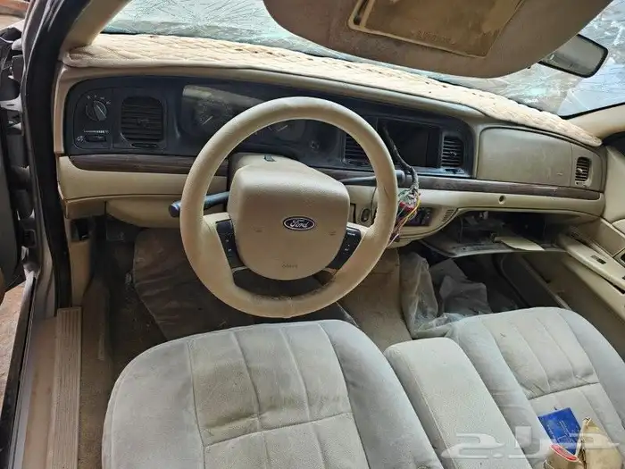 فورد فكتوريا 2010 4