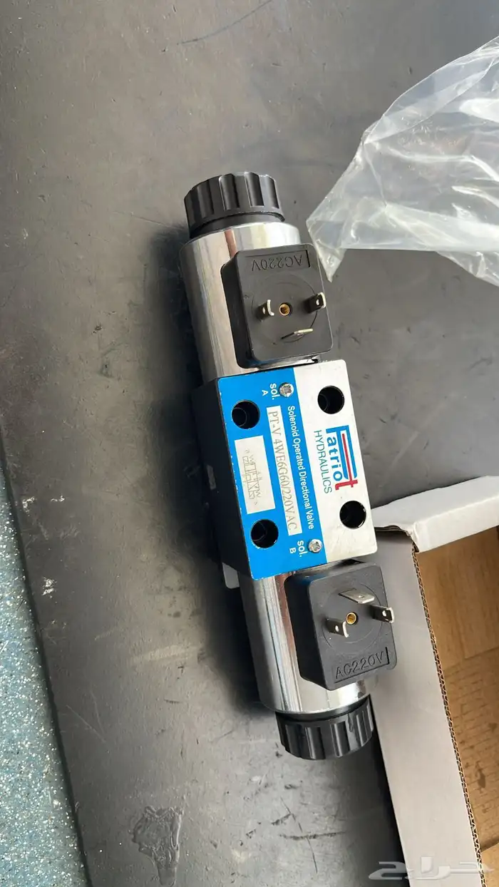 حساس بلف هيدروليك solenoid valve jcb 4