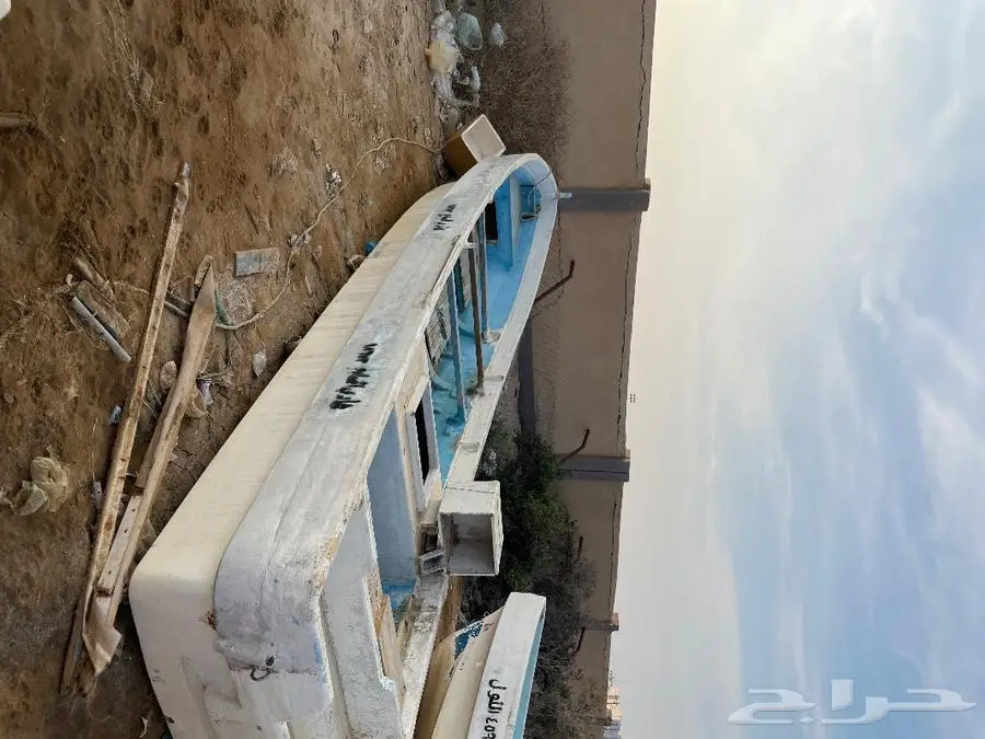 قارب فردان مستخدم نظيف 0