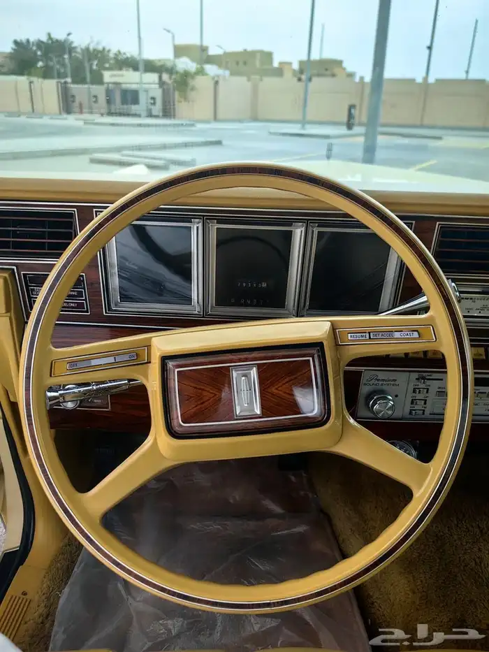 لنكن مارك كوب باب واحد موديل 1981 مخزن 28
