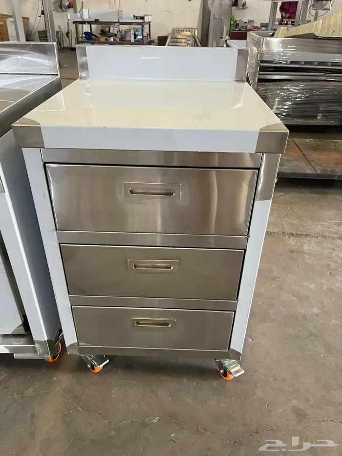 تفصيل استيل ثلاجات دواليب هود استاند رفوف عربية مجلى طبليه 4