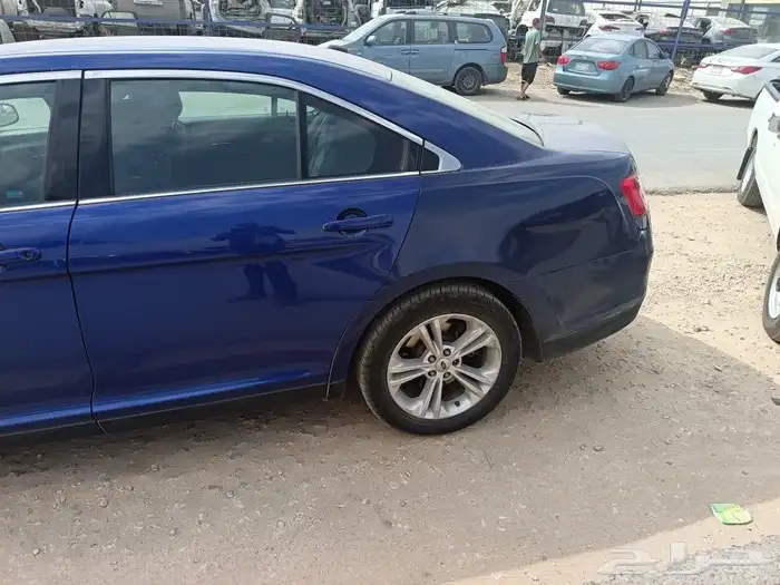 مختصين قطع غيار فورد تورس 4