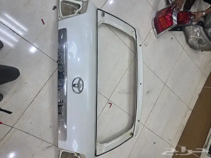 قطع جيب لاندكروزر وكاله 2014 0