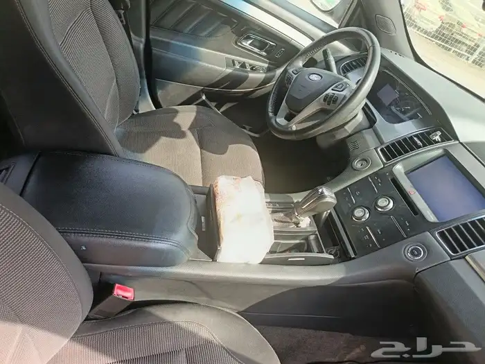 مختصين قطع غيار فورد تورس 2