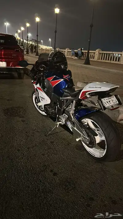للبيع دباب هوندا قمه في النظافة مع اكسسوارات رياضيه 4