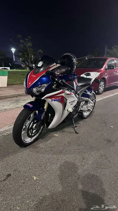 للبيع دباب هوندا قمه في النظافة مع اكسسوارات رياضيه 6