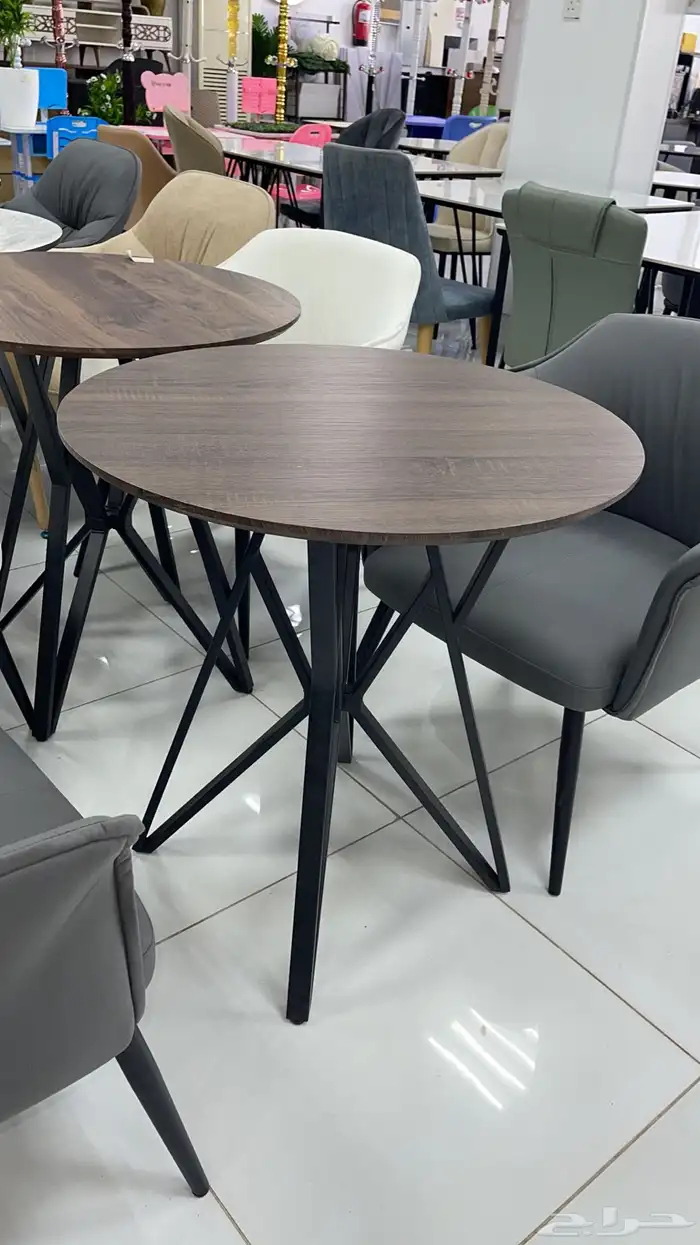 كراسي طاولات مخفضة 23