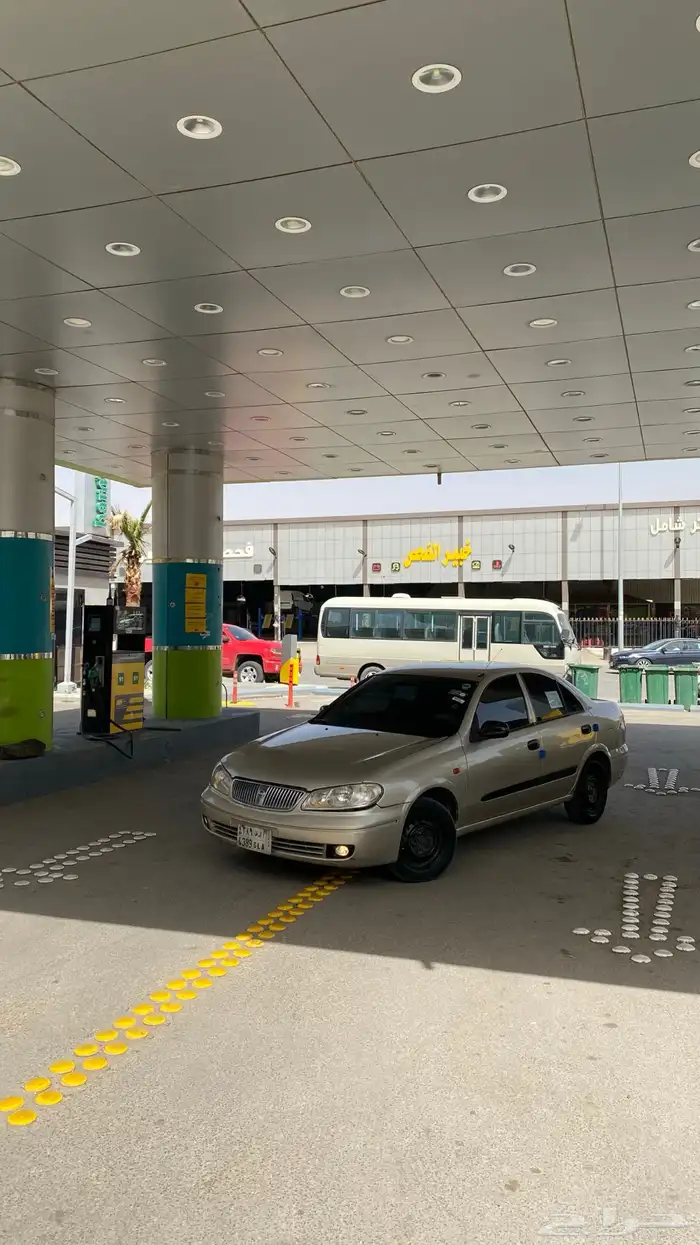 نيسان صني 2009 للبيع 11