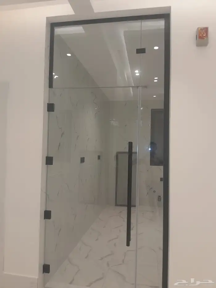 زجاج جده 30