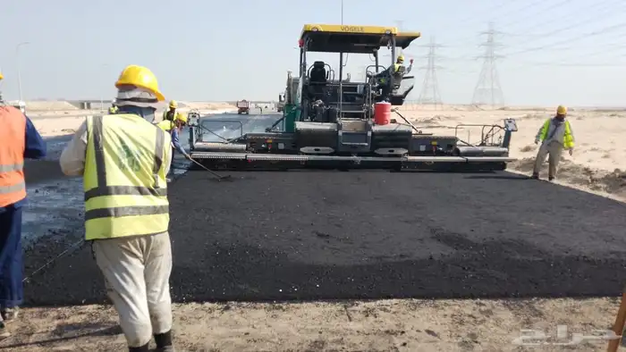 معدات اسفلت للإيجار 9