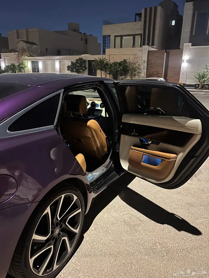 تأجير سياره فخمه روز مرسيدس رنج مع سايق الساعه تبدا 350 7