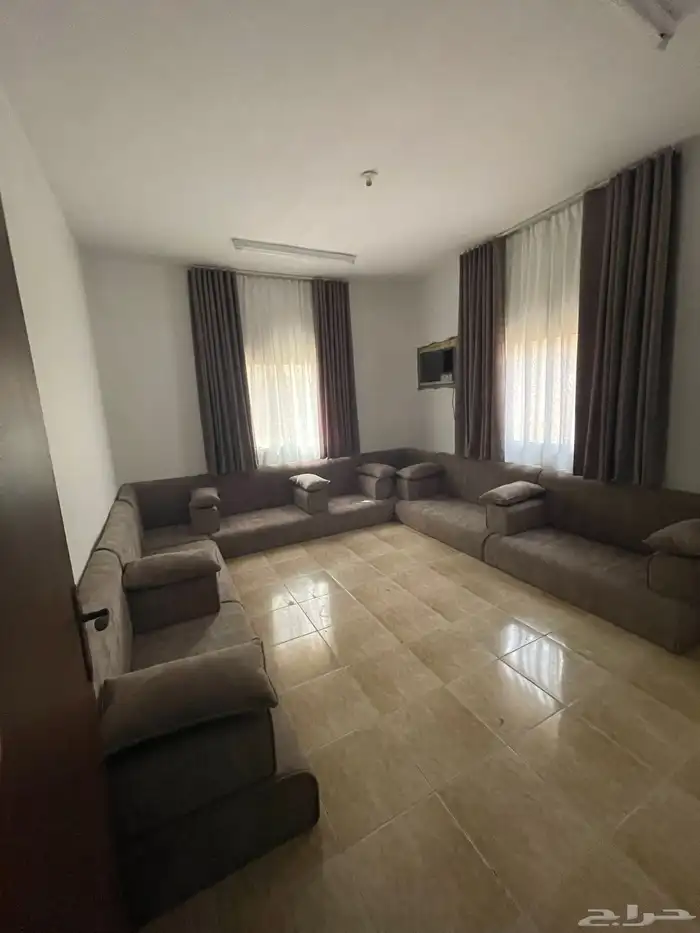 مفروشات 1