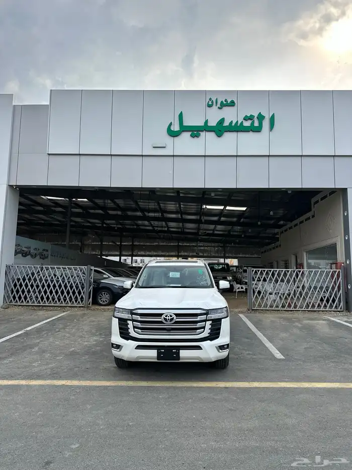 لاندكروزر 2024 فئة 4 فور سعودي اصفار 15