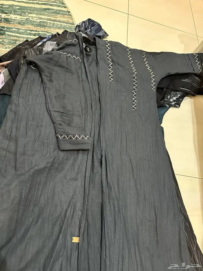 عبايات مستعملة للبيع جملة حصرا 5